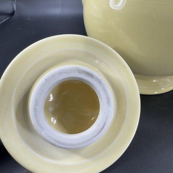 Fiesta Light Yellow Teapot Carafe Homer Laughlin USA Ceramic With Lid Marked VTG - Picture 10 of 14